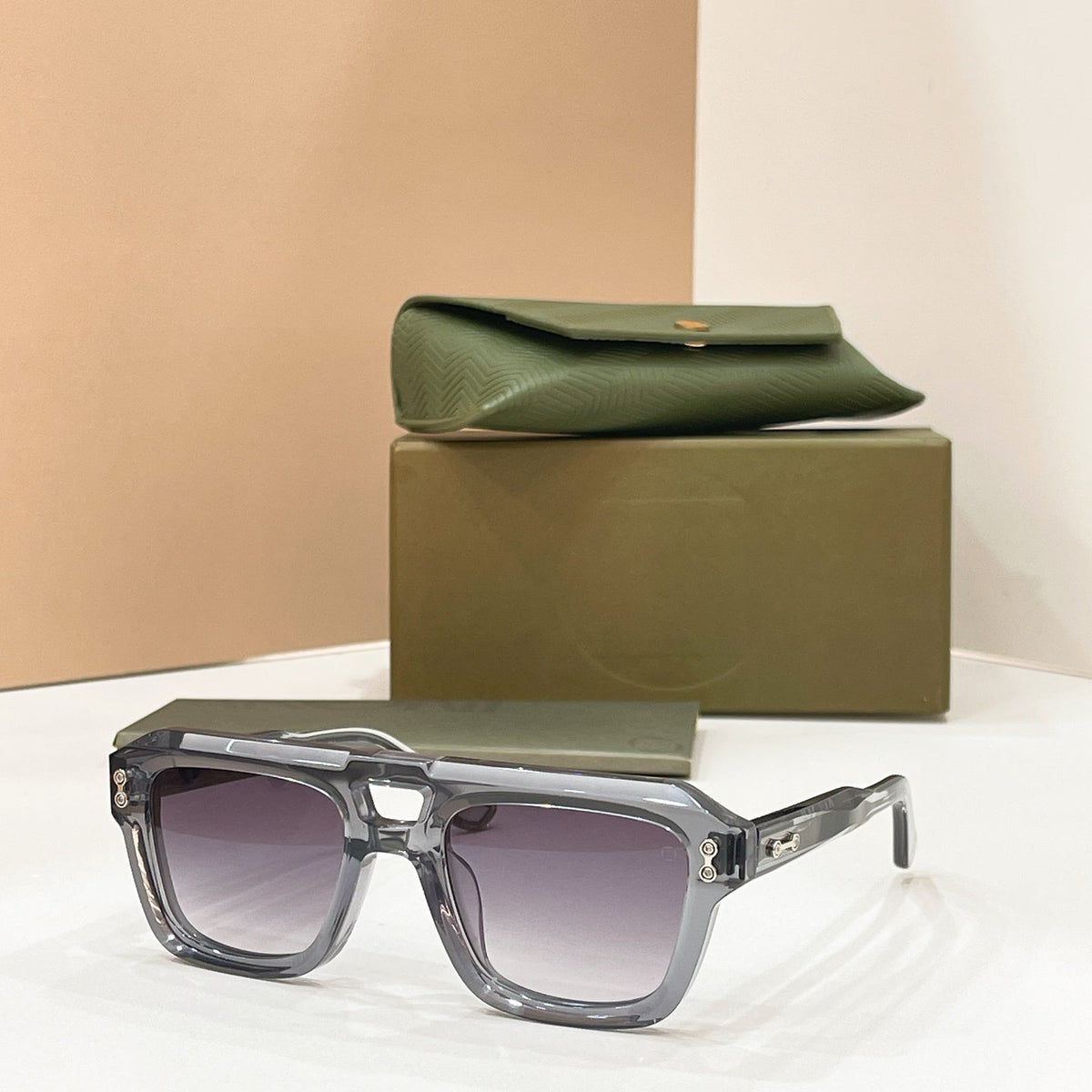 Akoni AKS-531 Sunglasses